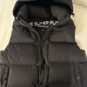 Aritzia Black Puffer Vest (Super Puff Vest) - NOT CROPPED